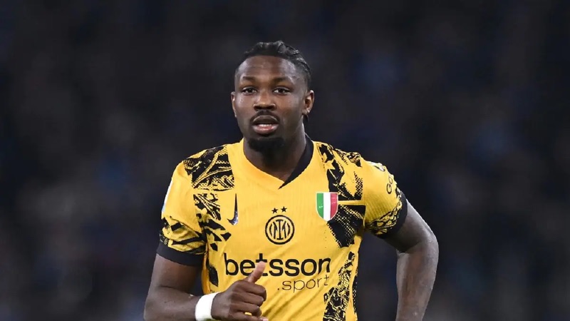 CLB Paris Saint-Germain: K? nguyên m?i kh?ng Mbappe