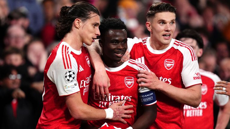 Bukayo Saka ?n m?ng bàn th?ng ??a Arsenal vào chung k?t Champions League sau khi h? Atlético Madrid