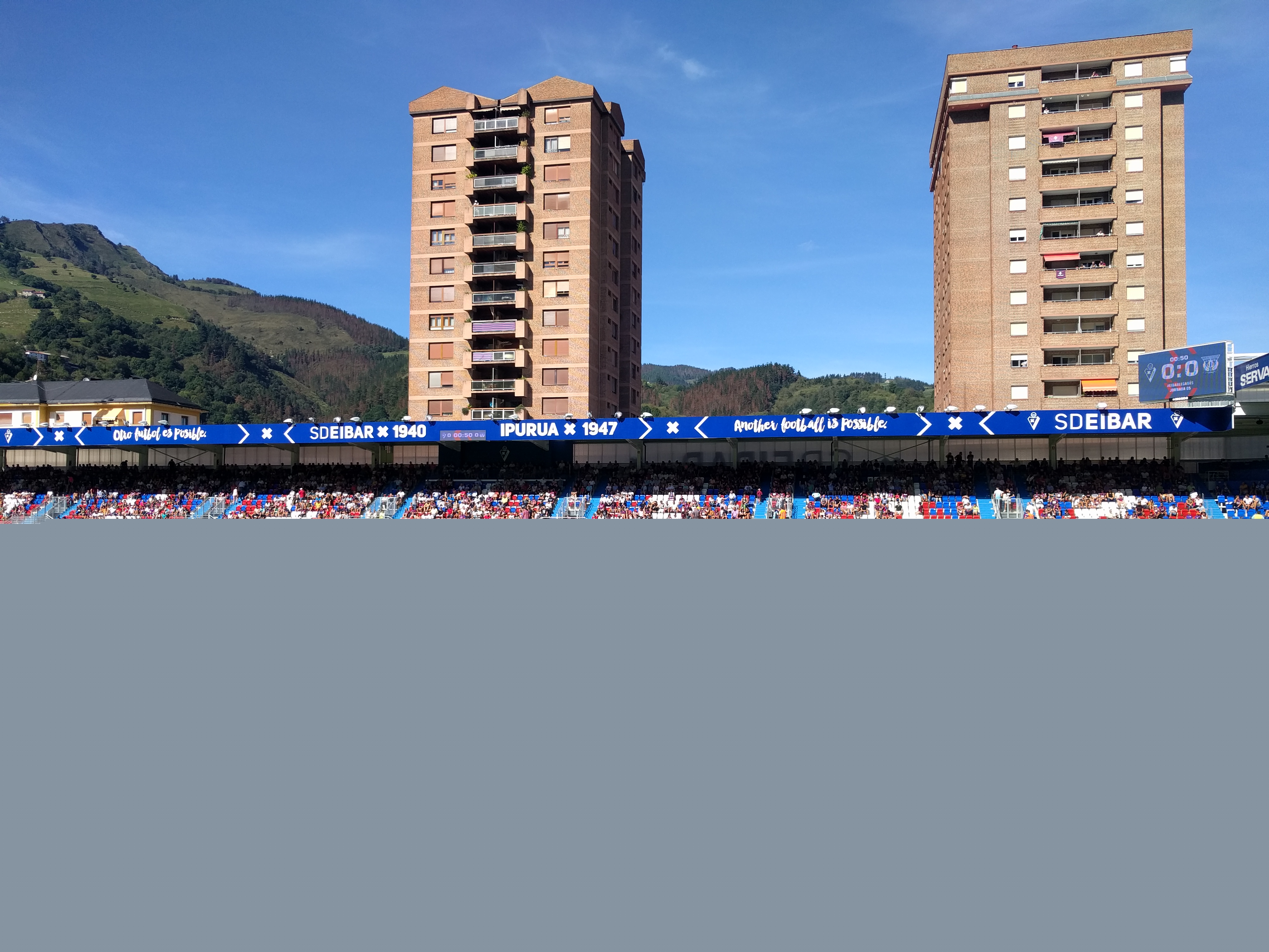 Bruno Fernandes: Th? l?nh tinh th?n gi?a c?n b?o kh?ng ho?ng t?i MU (C1)— Phan tích Champions League