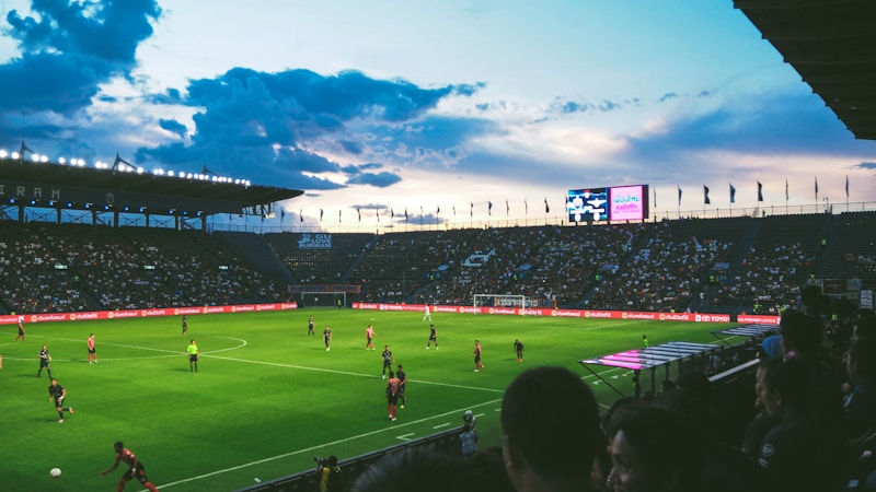Puskás Aréna Budapest l?ch s? t? ch?c chung k?t Champions League 2026