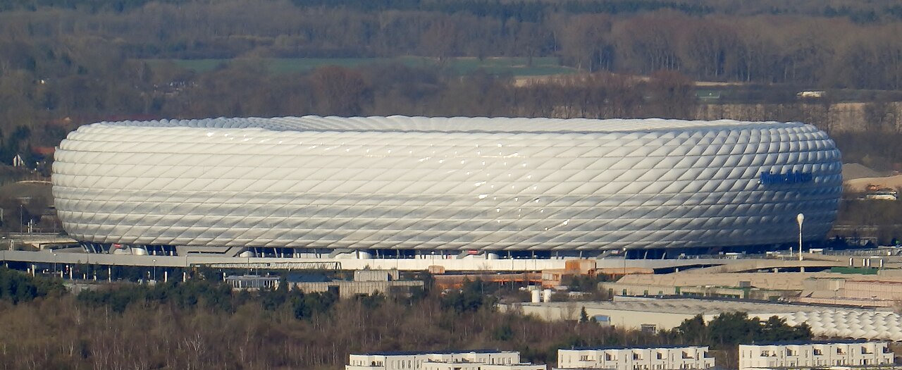 Allianz Arena Munich ?êm nh?n ??nh Bayern PSG bán k?t UCL l??t v? 6/5 Olise Hakimi
