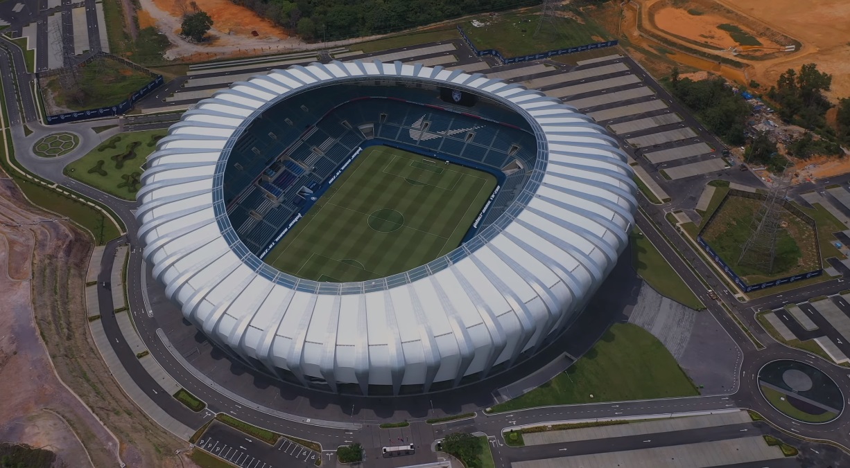 San Sultan Ibrahim Stadium - bi?u t??ng c?a bóng ?á tr? chau á