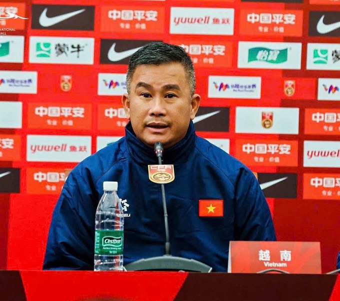 HLV ?inh H?ng Vinh ???c b? nhi?m d?n d?t U-23 Vi?t Nam t?i ASIAD 2026 Aichi-Nagoya