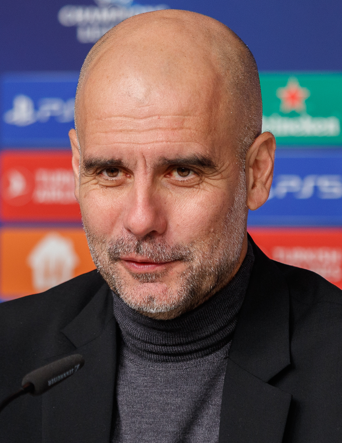 Pep Guardiola ch? ??o Man City sau chi?n th?ng 2-1 Arsenal ?ua v? ??ch Premier League
