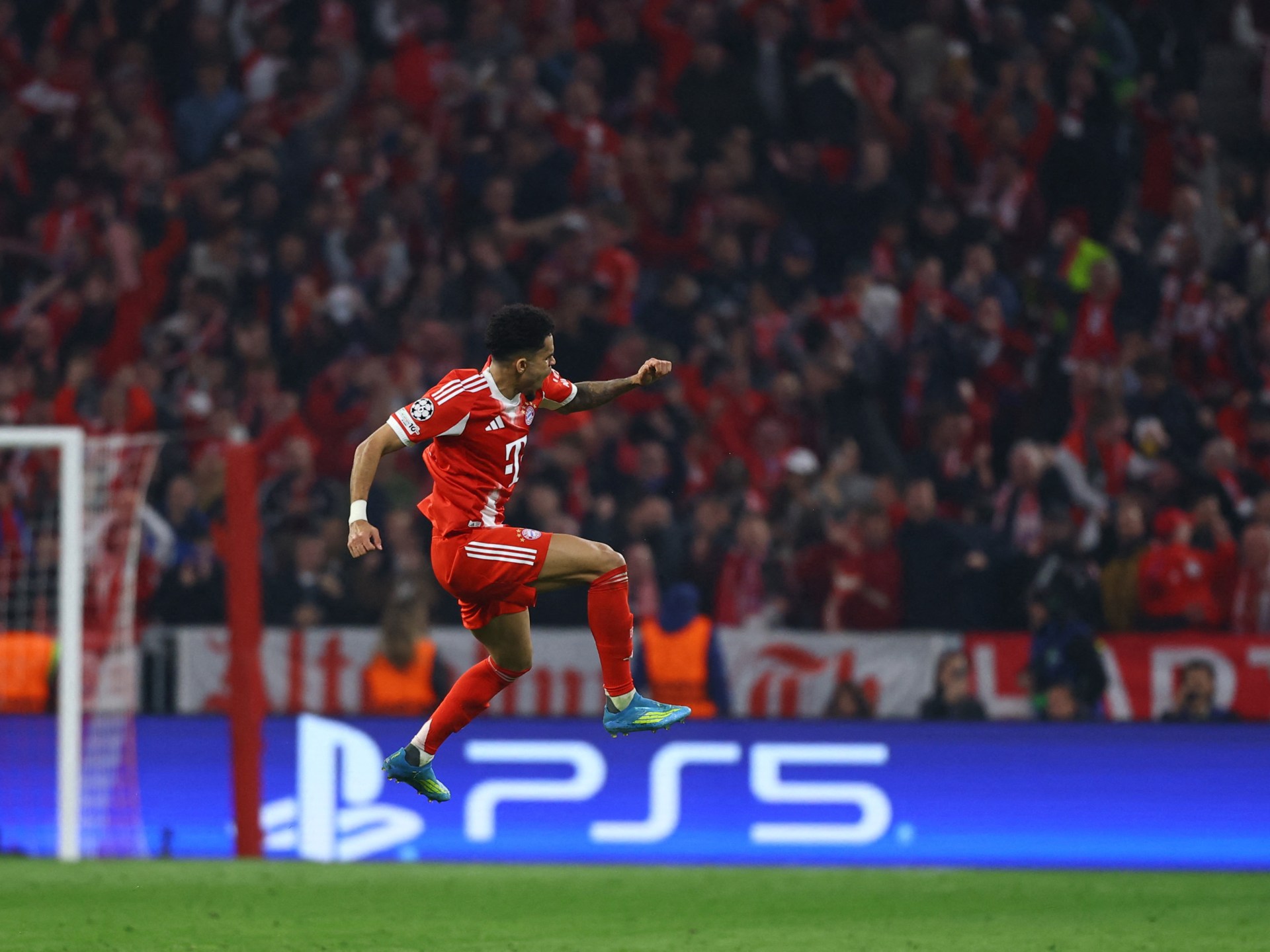 Bi?u ?? xG tr?n Bayern 4-3 Real Madrid và các bàn th?ng 5 phút cu?i t?i Allianz Arena