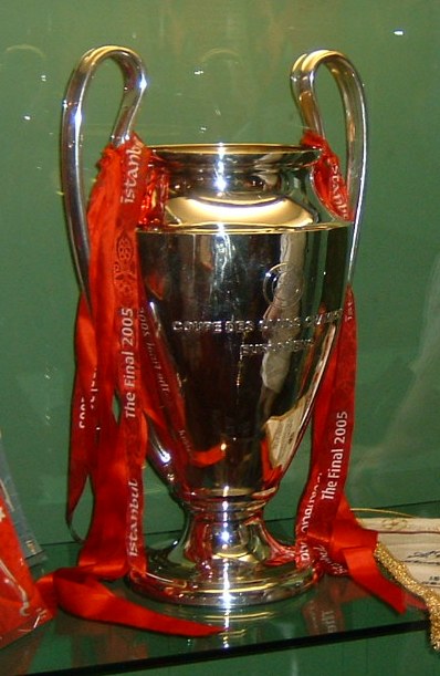 Cu?c ?ua top 4 Serie A 2026 Napoli AC Milan Juventus Como Roma vòng 35