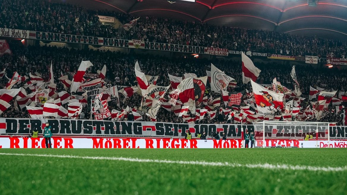 VfB Stuttgart chu?n b? ?ón Freiburg t?i MHPArena ? bán k?t DFB Pokal 2025/2026