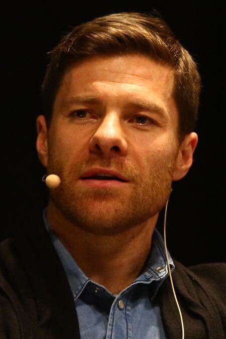 Xabi Alonso trong th?i k? d?n d?t Real Madrid tr??c khi b? sa th?i tháng 1/2026